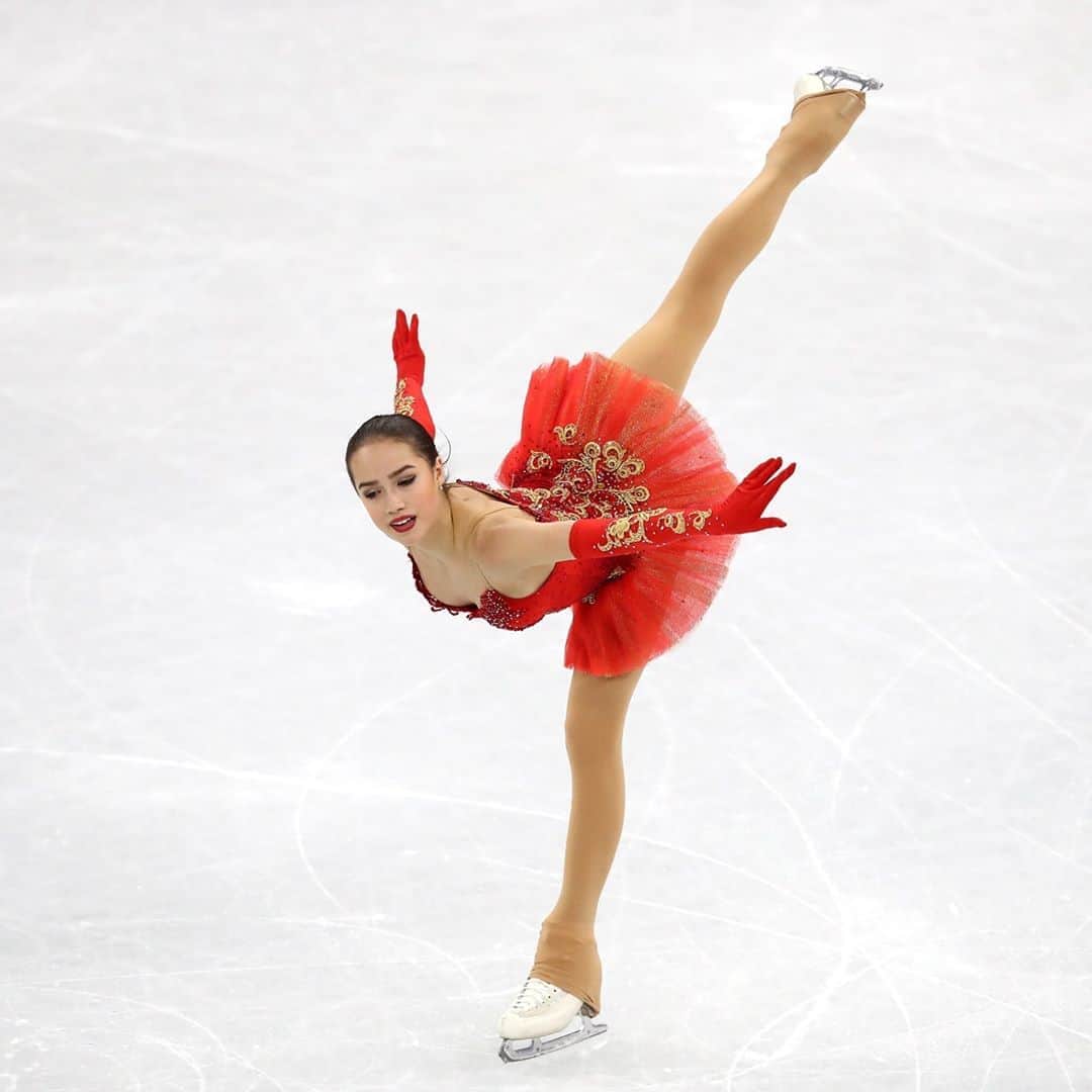 オリンピックチャンネルさんのインスタグラム写真 - (オリンピックチャンネルInstagram)「Alina Zagitova has opted out of this weekend's Russian national test skate, prompting further speculation over what's next for the Olympic champion. ⛸️ ⁠ ⁠ Hit the link in bio to read the article.⁠ ⁠ @olympic_russia @isufigureskating @azagitova」9月10日 19時34分 - olympicchannel_x