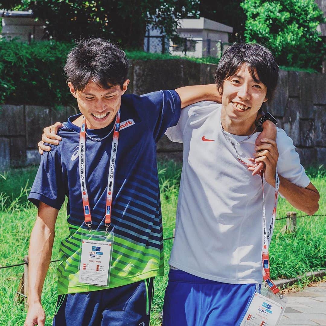 高久龍さんのインスタグラム写真 - (高久龍Instagram)「悠太さんがかっこよすぎたレース。 ゴールすら出来なかった自分が情けなかった。  📸 @tatsuyamatsuzaki_   #mgcあの熱狂をもう一度 #設楽悠太 #nike #mgc #marathon #yakult #honda」9月10日 19時28分 - ryu.t218