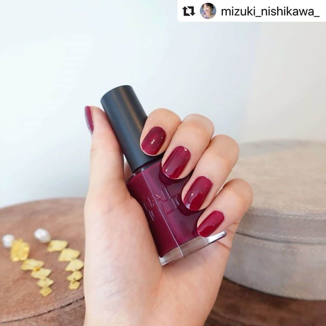 NAIL HOLICのインスタグラム