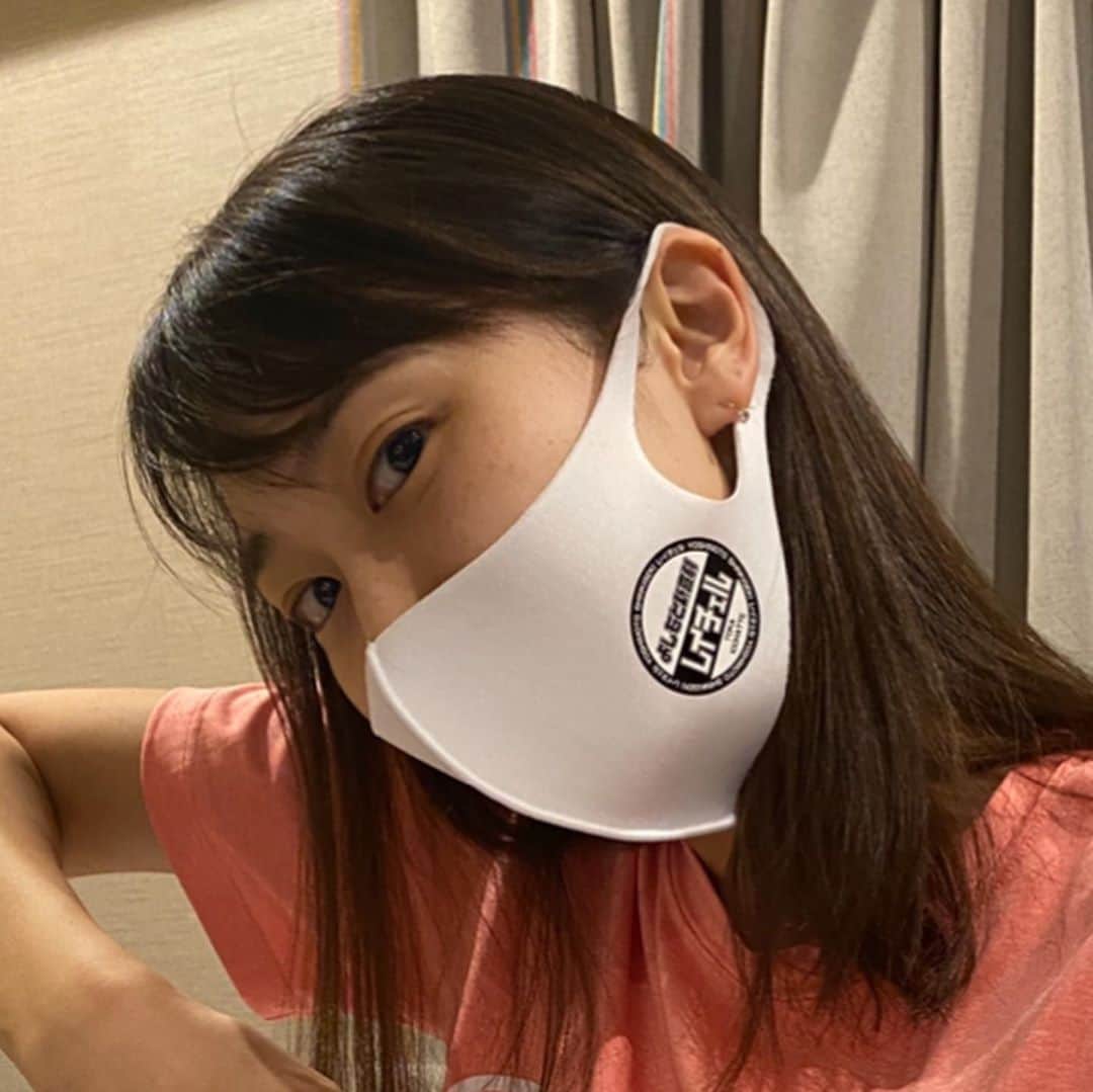 レイチェルさんのインスタグラム写真 - (レイチェルInstagram)「吉本新喜劇、  『ちぇるのマスクcollection2020』  とか言っちゃって。  models/ ①Kouichi ukawa ②Yutaka yoshida ③Tetsuro niina ④Hiroyuki shimizu ⑤Yuri tanikawa ⑥Daisuke moromijyato ⑦Mojya yoshida mojya ⑧tsurupika sensei ⑨Yukie samejima ⑩Hiroyuki shimizu  #吉本新喜劇 #レイチェル #ちぇるのマスク #コレクション #第一弾 #皆さんそれぞれの表情があって良いですね #にしても #断トツ #烏川さんが怖過ぎる！笑 #シルクハット で#ご注文する時のサイズの参考にして下さい #ちなみに #烏川さん #しみひろさん #モロミさん #だけLサイズで #あとは全員Mサイズです #、、、#のしボーイもLをあげればよかったかも #とか言っちゃって #😂💨💨💨」9月10日 18時35分 - reiyoshida1230