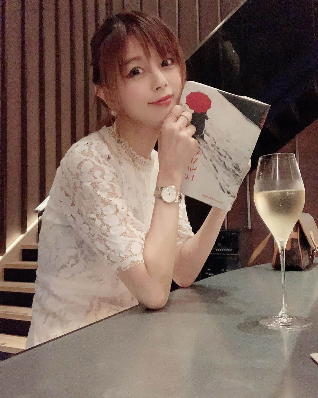 satomiさんのインスタグラム写真 - (satomiInstagram)「(@nohgahotel.akihabara)✨ ・ 昨日は飲んですぐ寝てしまった💤 でも起きてすぐお仕事できるのが リモートの特権💻  ・ 朝起きると基本脱げてる笑 寝相が悪い🌟🌟 ・ ______________________________ ・ ホテル→(@nohgahotel.akihabara ) 時計→(@danielwellington ) ・ ______________________________ #ノーガホテル秋葉原東京 #nohgahotelakihabara #tokyohotel #nohgahotel #東京ホテル #シモンズベッド #秋葉原 #秋葉原観光 #都内旅行 #ホテル #ダニエルウェリントン  #BeTheOneToGoForIt」9月10日 19時02分 - saatoomii47