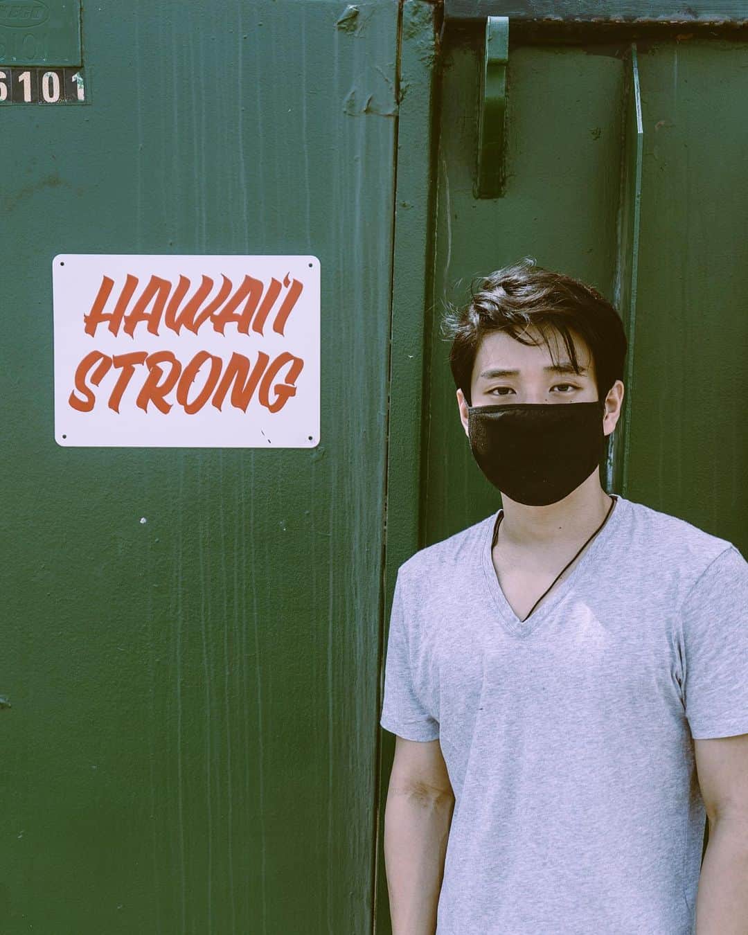 Eden Kaiのインスタグラム：「2nd lockdown in Hawaii. Stay strong guys. We got this...! 💪 ハワイは2回目のロックダウン。 頑張って乗り越えていきましょう🙌🌴  📸:@hawaiisecrettours」