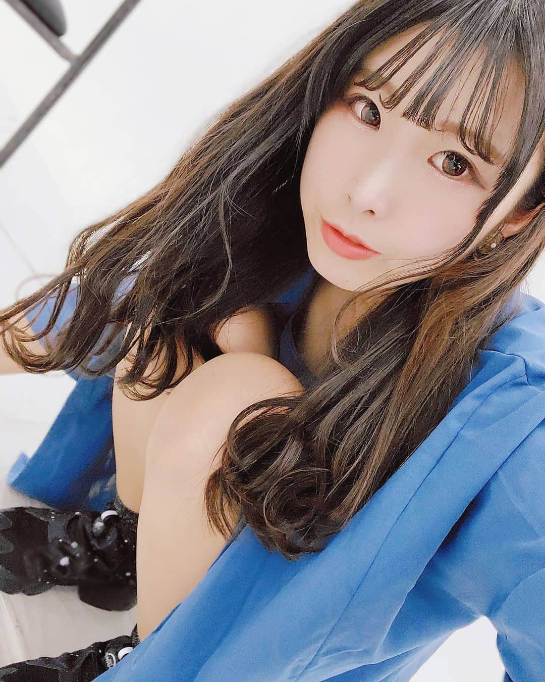 椎原えみのインスタグラム：「2020.09.10.Thursday . . .  この日は特シースルーが上手くできた日！ . . . #民族ハッピー組  #椎原えみ #美脚女子 #美脚 #followｍe #脚フェチ #足フェチの皆様お待たせしました  #足フェチ  #モデル #アイドル  #あしすたぐらむ #あしたすたぐらまー #脚フェチの皆様お待たせしました #legs #水泳 #美脚 #美脚女子 #beautifullegs #japaneseidol #japanesegirl #えみあし #beautiful #photomodel #photography #Japan #girl  #Reebok #美脚女子 #美脚 #高身長女子 #スニーカー女子 #ロングヘア  #model  #cute」
