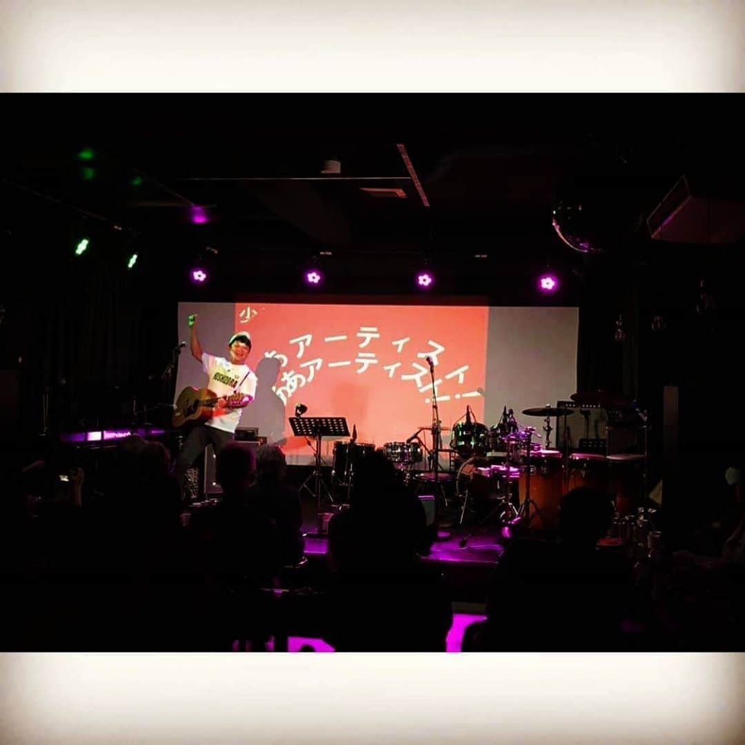 松本隆博のインスタグラム：「。 先日の風来坊♪ ありがとうございました！ とても楽しくLiveさせて 頂きました(^○^) 改めてありがとう♪ ～人生遊歩道～」
