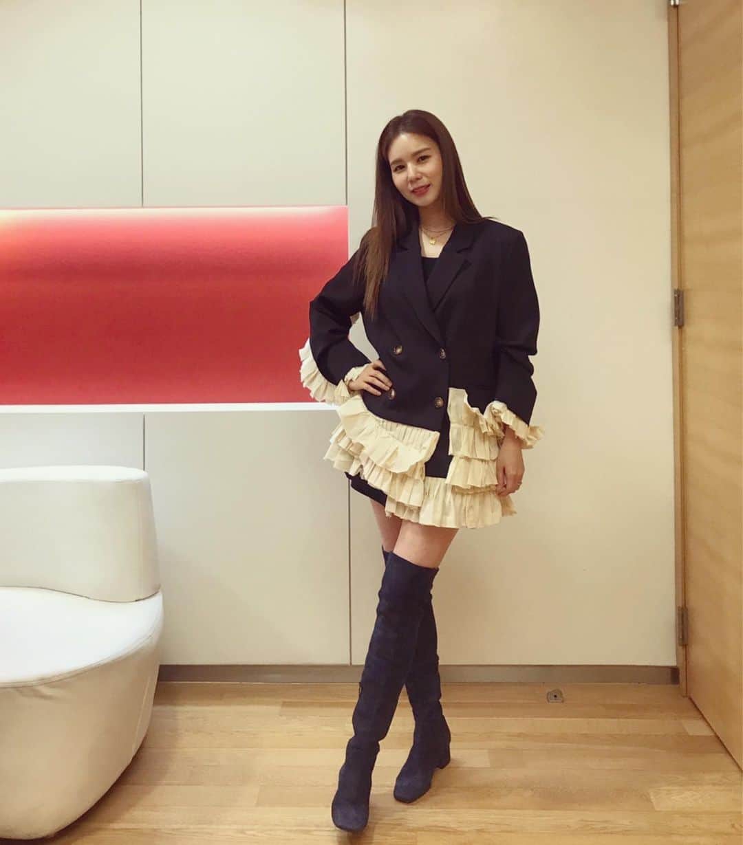 パク・シウンのインスタグラム：「#♥️ #변신 🤗💕」