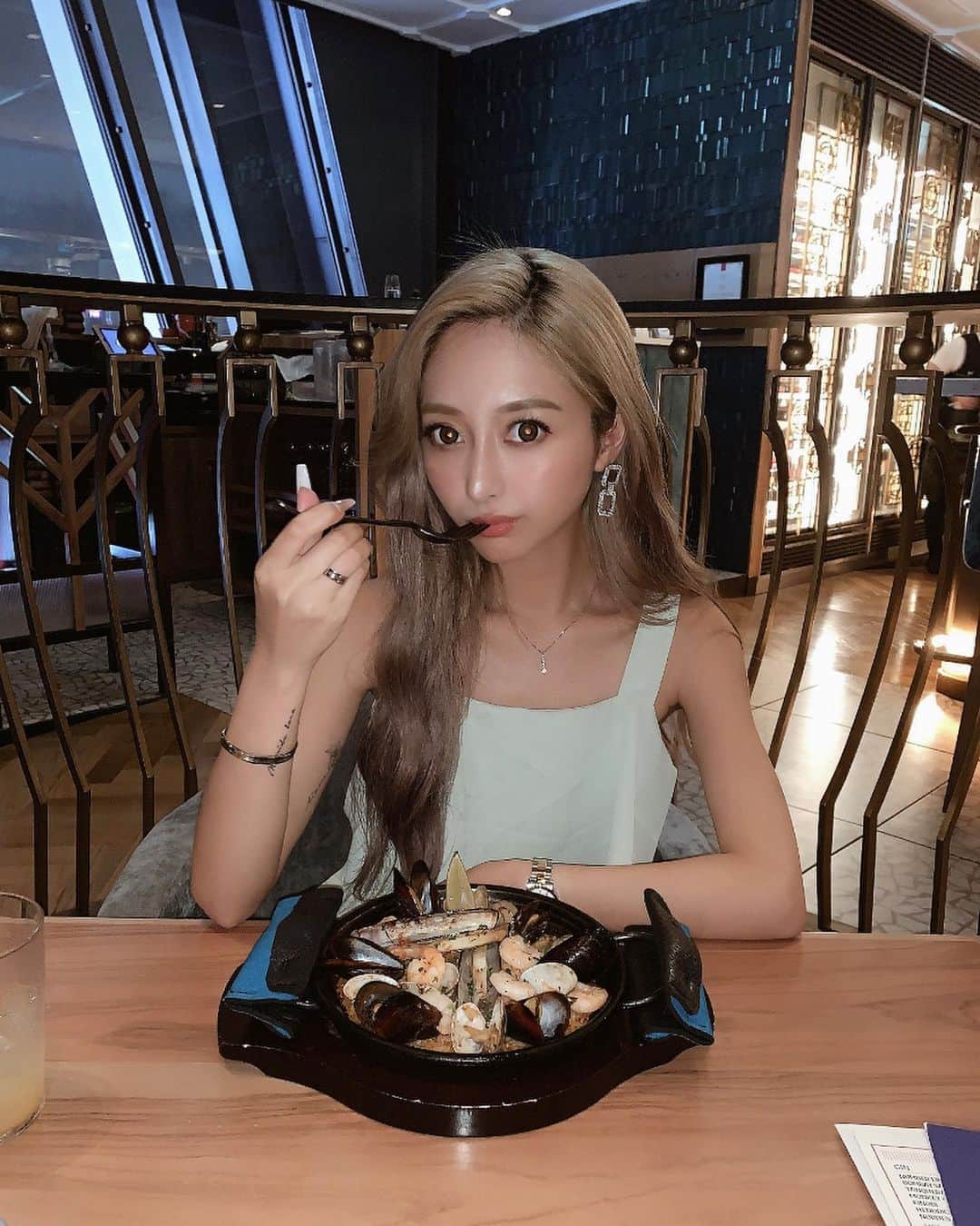 橋本恵里花のグルメインスタ