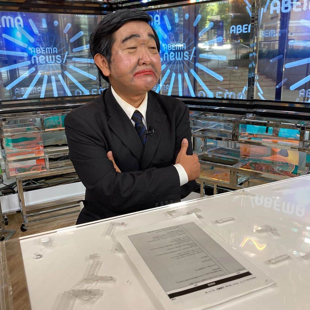 小石田純一さんのインスタグラム写真 - (小石田純一Instagram)「先週に続き「ABEMA的ニュースショー」に出演させていただきました。石破茂さんのマネに挑戦。これが精一杯です…。  #abematv #abema的ニュースショー #ニュースショー #ニュース番組 #石破茂 #ものまね #小石田純一」9月10日 14時02分 - koishida.trendy