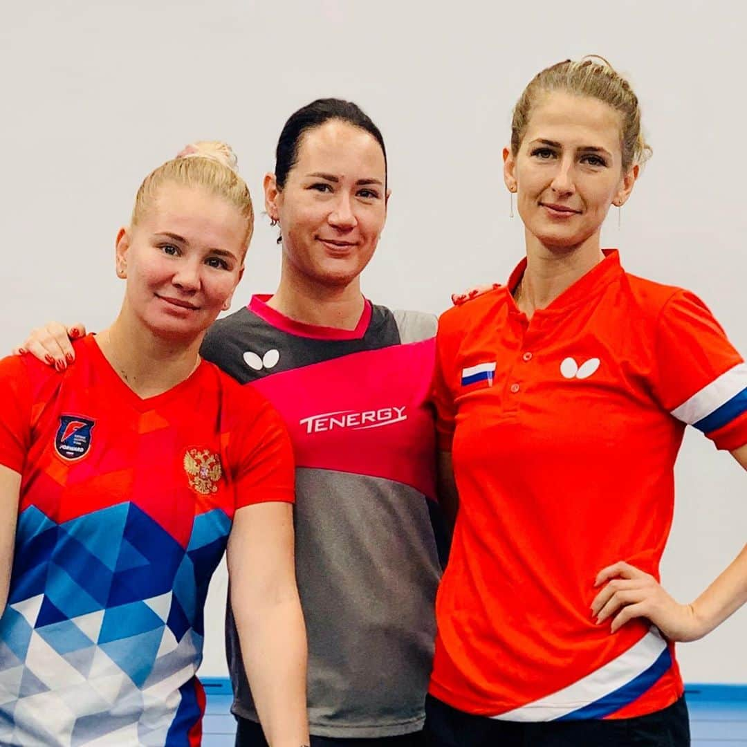 ヤナ・ノスコワさんのインスタグラム写真 - (ヤナ・ノスコワInstagram)「Team 🇷🇺🤍💙❤️」9月10日 19時43分 - yana_noskova_