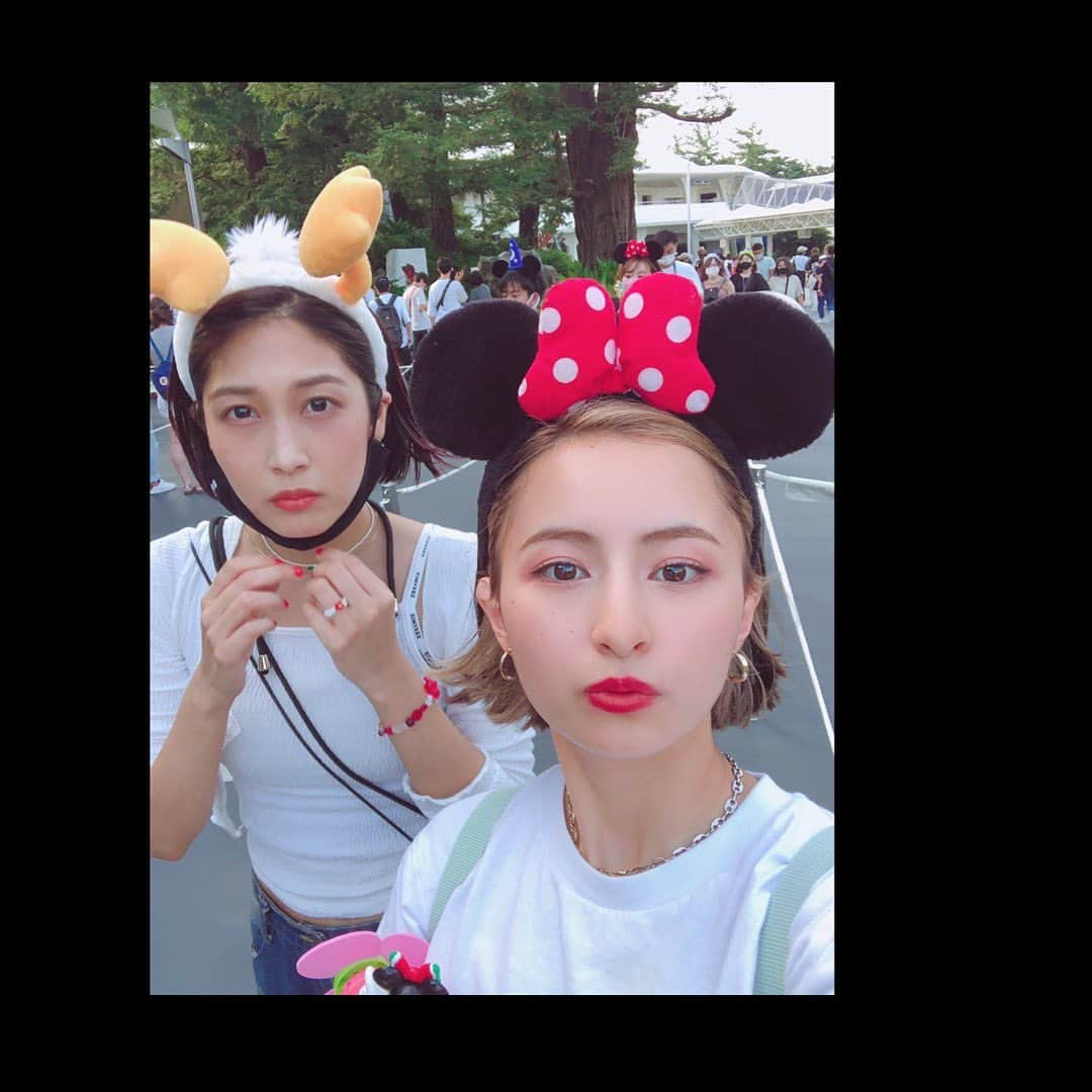 脇春さんのインスタグラム写真 - (脇春Instagram)「#patolil #julidy とDisneylandに行ってきたよ〜♥ patolilの長男jaimeのお誕生日をsurpriseでお祝いしてきました🎁🧸 凄く凄く幸せな時間やった. いつも本当にお利口さんなjaime君☺︎ お誕生日おめでとう🎈 : : またみんなで行こうね‼︎ (撮影時のみマスクを外しています)」9月10日 14時27分 - wackyyyy