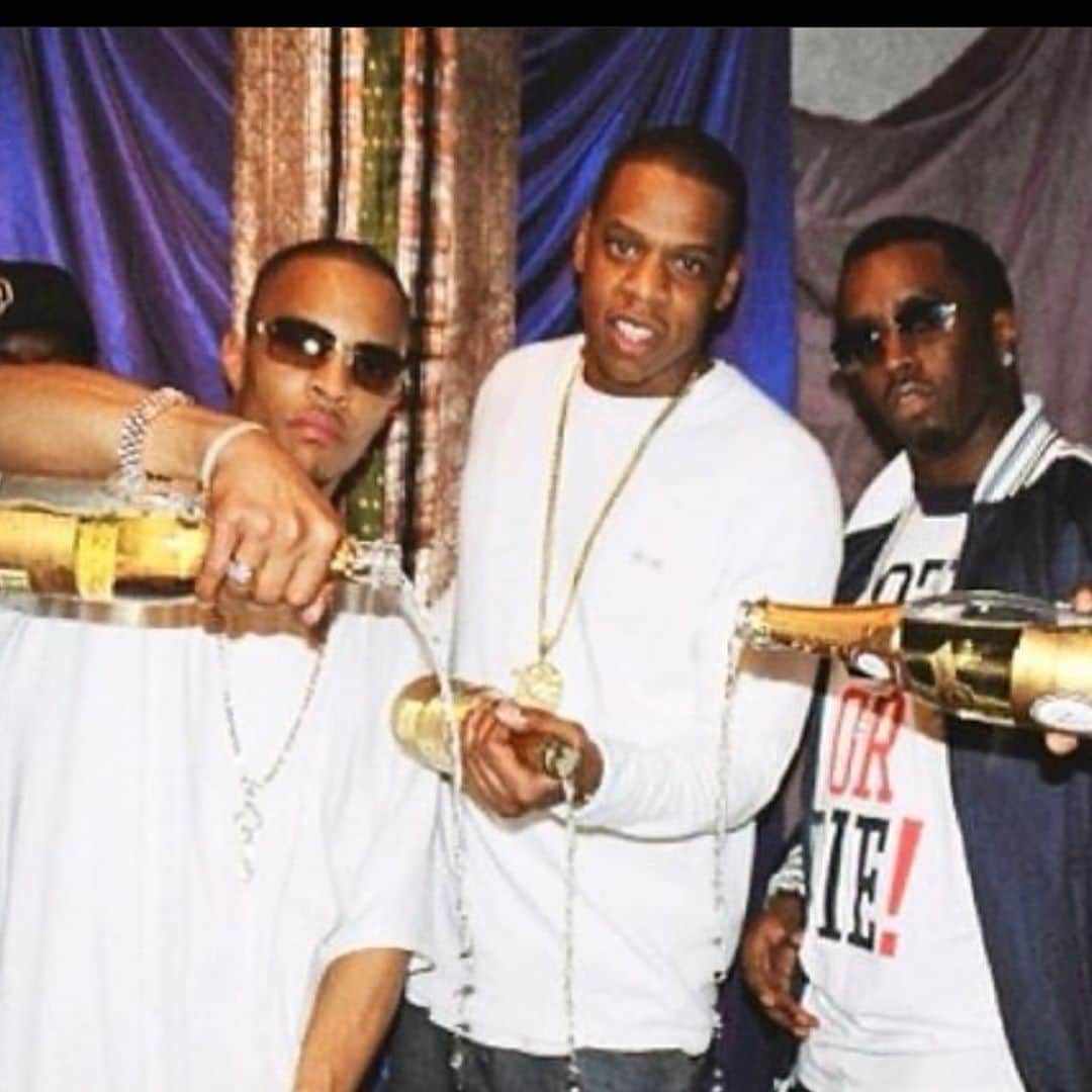 T.I.さんのインスタグラム写真 - (T.I.Instagram)「Cheers to all these years🍾 #RING」9月10日 14時56分 - tip
