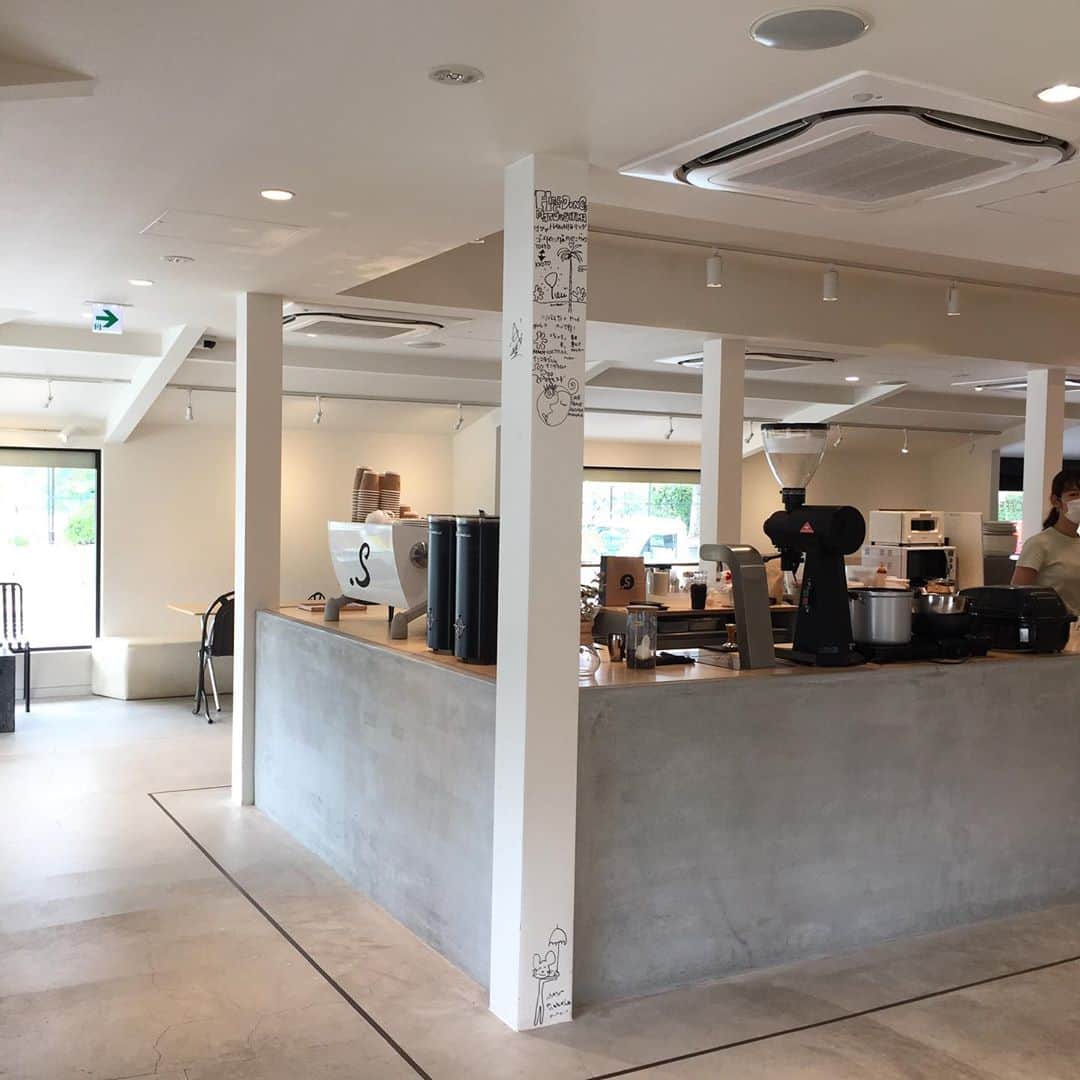 彩住宅のインスタグラム：「#京都 #岡崎 #カフェ #coffee #dots」