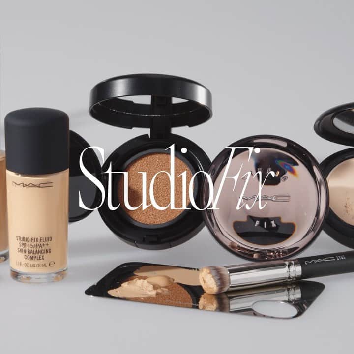M∙A∙C Cosmetics Japanのインスタグラム：「カバー力と素肌感を保ちながら、隙のない パーフェクトルックをクリエイト✨ #MACStudioFix #MACスタジオフィックス ㅤ 仕上がりはそのままに、保湿成分でしっとり感をプラスする「スタジオ フィックス フルイッド SPF 15」でなりたい仕上がりを自在にコントロールして。 ㅤ 【公式オンラインショップ限定特典】 ☑︎初回ご購入のお客様へ10% OFFクーポンをプレゼント （クーポンコードwelcome） ㅤ #MACCosmeticsJapan #MACCosmetics #MAC #MACコスメ #マックコスメ #コスメ#コスメ紹介#コスメ好き#コスメレポ #化粧品 #デパコス #コスメ部 #コスメマニア#秋メイク#リキッドファンデーション#リキッド#クッション#クッションファンデーション#時短メイク#ベースメイク#潤い#潤い肌#保湿#ツヤ肌#ツヤ肌メイク#ファンデーション#カバー力#毛穴レス」