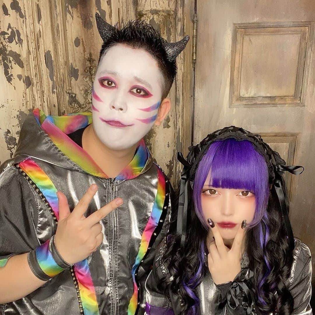 たっしーのインスタグラム：「ららちゃん紫！😈 ＊ #モノクローン #虹色担当 #たっしー #アイドル #たしらら」