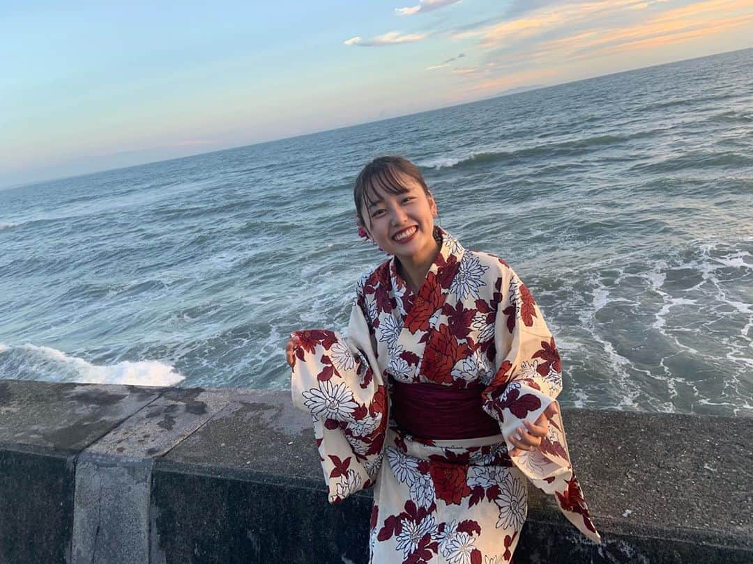 犬塚花菜子のインスタグラム：「浴衣ラスト~！ ミスミスターのみんなで浴衣着れてよかった😆  また明日からある場所へ行った投稿をたくさんします！笑  夕方はだいぶ涼しくなって嬉しい(^-^) 今日も1日お疲れ様でした！！  #かなポチ 今日分もよろしくお願いします🙇‍♂️  いつもいいねやコメントありがとうございます🐕🌻  #Instagram#撮影モデル#被写体#ミスミスター#ミス桜美林#桜美林大学#ミスコン#ファイナリスト#撮影#ミクチャ #配信#投票 #ミス桜美林 #ミスミスター桜美林 #f4f#ootd#サロモ#サロンモデル#follow#followforfollowback#カメラ越しの私の世界#一眼レフ#フィルム#filmphotography#東京#カフェ巡り#浴衣#鎌倉#食べ歩き#camera」