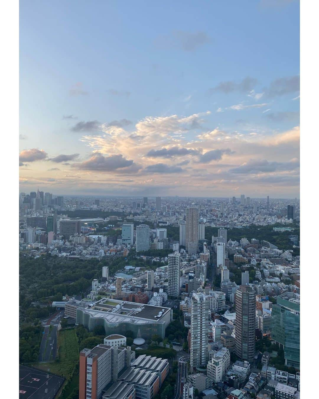 山田弥希寿さんのインスタグラム写真 - (山田弥希寿Instagram)「・ 2020 Tokyo ・ #東京 #景色 #空 #写真好きな人と繋がりたい #japan_of_insta #jp_gallery #japan_daytime_view #photo_jpn #justgoshoot #japan_of_insta #ig_japan #team_jp_ #Lovers_Nippon #jp_views #instagramjapan #sky #love_all_sky #phos_japan #sky_love #tokyo」9月10日 17時09分 - mikitoshi_617