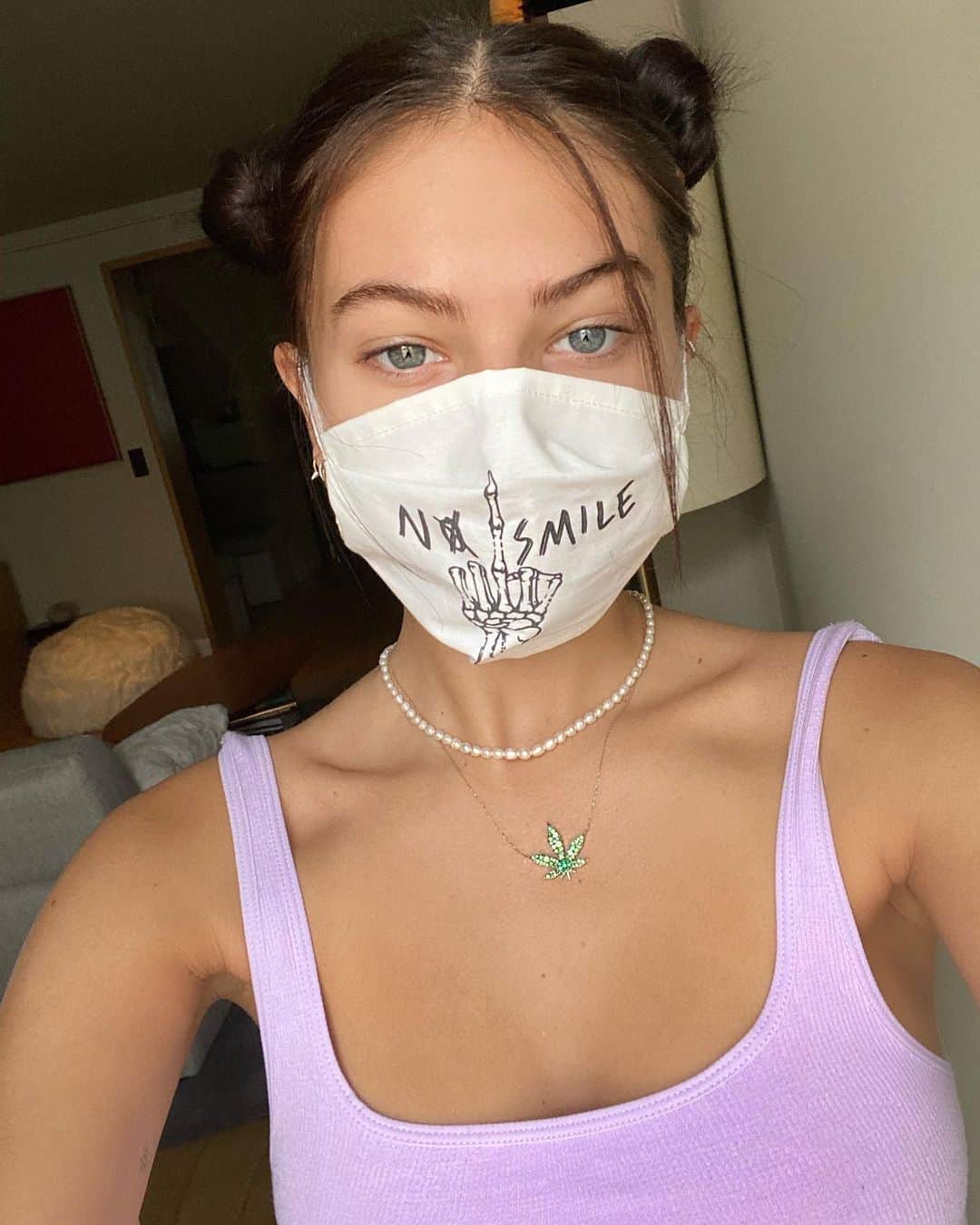 ティラーヌ・ブロンドーのインスタグラム：「Stay safe w/ @nosmileclothing ! Masks available at 11 am on nosmile.com」