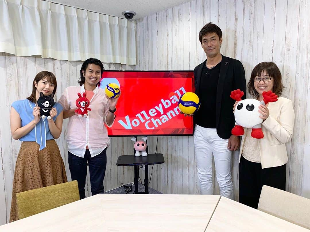 フジテレビ★バレーボールさんのインスタグラム写真 - (フジテレビ★バレーボールInstagram)「9/11(金)BSフジ23時放送「 Volleyball Channel #バレーボールチャンネル 」 来月開幕🤩V.LEAGUE🏐 男子の展望や見所情報✨ ジェイテクト #本間隆太 選手＆ #西田有志 選手、サントリー #山村宏太 監督＆ #柳田将洋 選手リモートインタビュー🎤 #ワールドカップ クロニクル 第５弾 試合編😍など！ #バレチャン #Vリーグ #久代萌美 アナ #山本隆弘」9月10日 17時57分 - fujitv_volleyball