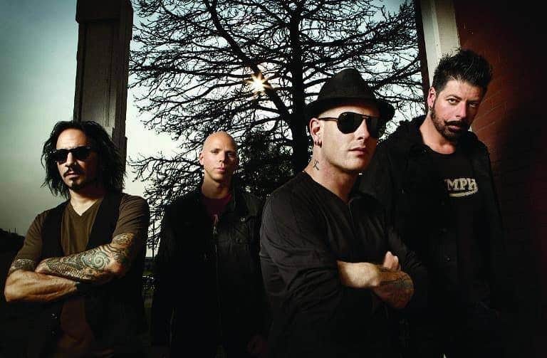 Stone Sourのインスタグラム：「Taciturn: The Human tries to bring everything back together, begging for some sort of compromise from all angles. - @joshrandofficial  Click the link in our bio to listen to the early recording of “Taciturn”, and more of your favorite #StoneSour tracks.」