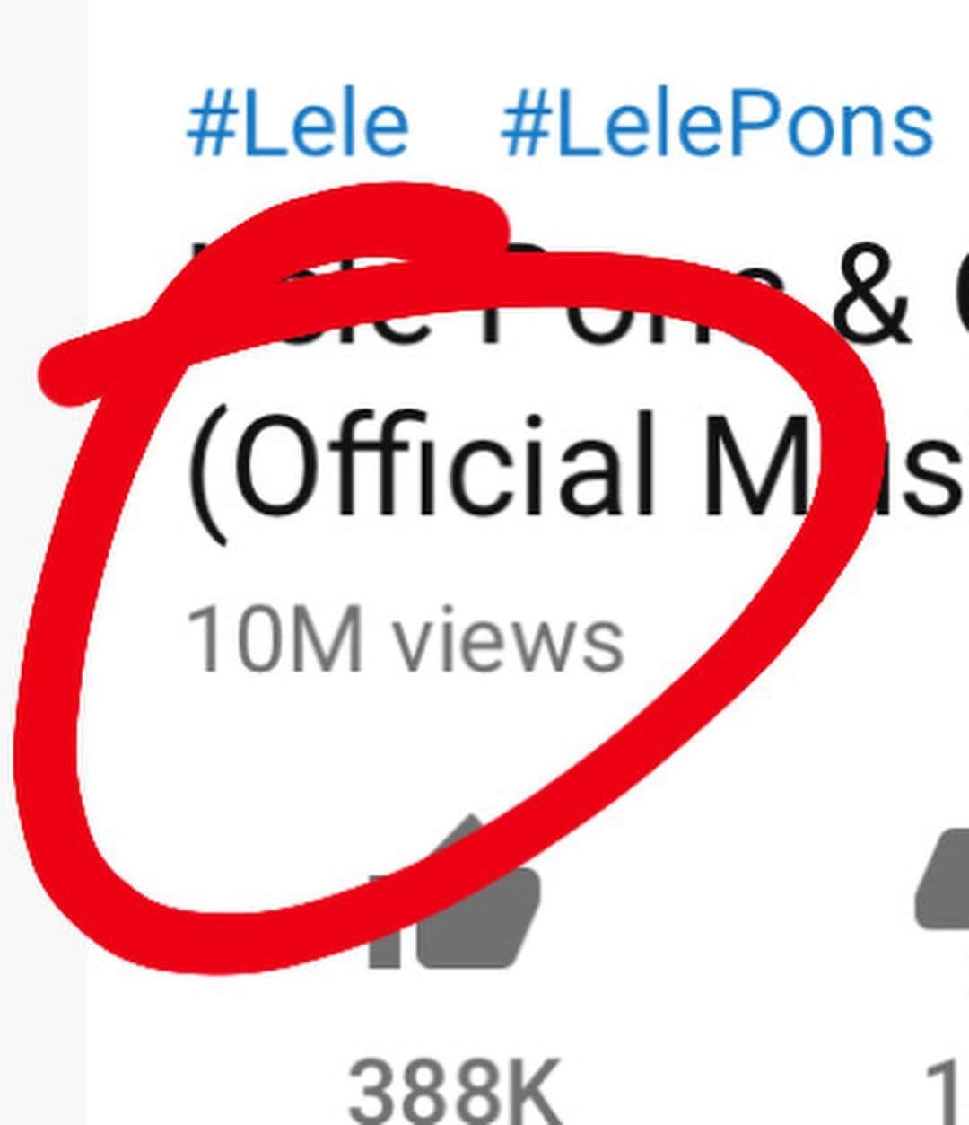 Leleponsさんのインスタグラム写真 - (LeleponsInstagram)「“SE TE NOTA” 😈😘 thank you for 10 million views in less than a week !!! (LINK IN BIO)」9月11日 3時56分 - lelepons