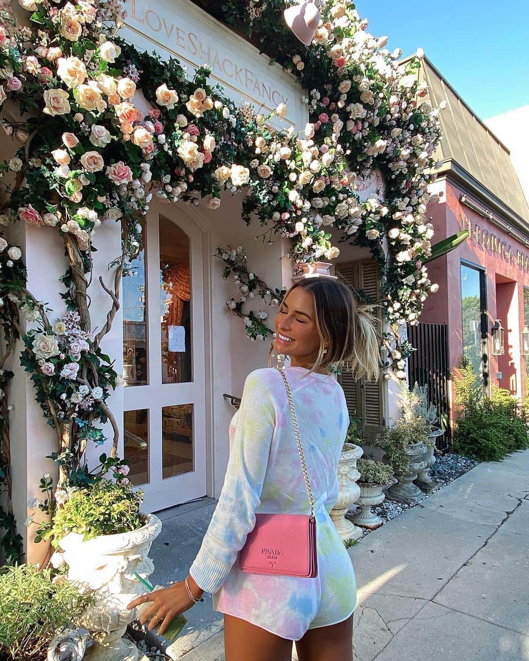 REVOLVEclothingのインスタグラム
