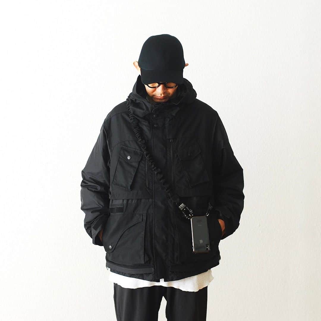 wonder_mountain_irieさんのインスタグラム写真 - (wonder_mountain_irieInstagram)「_［20AW NEW ITEM］ White Mountaineering / ホワイトマウンテニアリング "GORE-TEX INFINIUM DOUBLE LAYER MOUNTAIN PARKA" ¥99,000- _ 〈online store / @digital_mountain〉 https://www.digital-mountain.net/shopdetail/000000012314/ _ 【オンラインストア#DigitalMountain へのご注文】 *24時間受付 *15時までのご注文で即日発送 *1万円以上ご購入で送料無料 tel：084-973-8204 _ We can send your order overseas. Accepted payment method is by PayPal or credit card only. (AMEX is not accepted)  Ordering procedure details can be found here. >>http://www.digital-mountain.net/html/page56.html _ #WhiteMountaineering #ホワイトマウンテニアリング _ 本店：#WonderMountain  blog>> http://wm.digital-mountain.info/blog/20200720-1/ _ 〒720-0044  広島県福山市笠岡町4-18  JR 「#福山駅」より徒歩10分 #ワンダーマウンテン #japan #hiroshima #福山 #福山市 #尾道 #倉敷 #鞆の浦 近く _ 系列店：@hacbywondermountain _」9月10日 20時02分 - wonder_mountain_