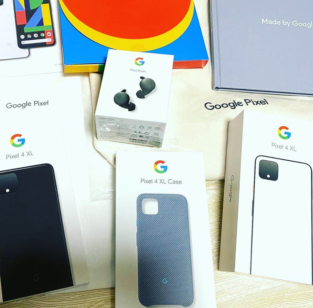 のインスタグラム：「なんと！#新しい特等席 のお礼の一つとして、Googleさまからすんごいプレゼントが…！😭😭 Google pixel4XL、気になってたんだよなぁ🥺  これで練習動画撮っちゃお〜😎😎  #teampixel」