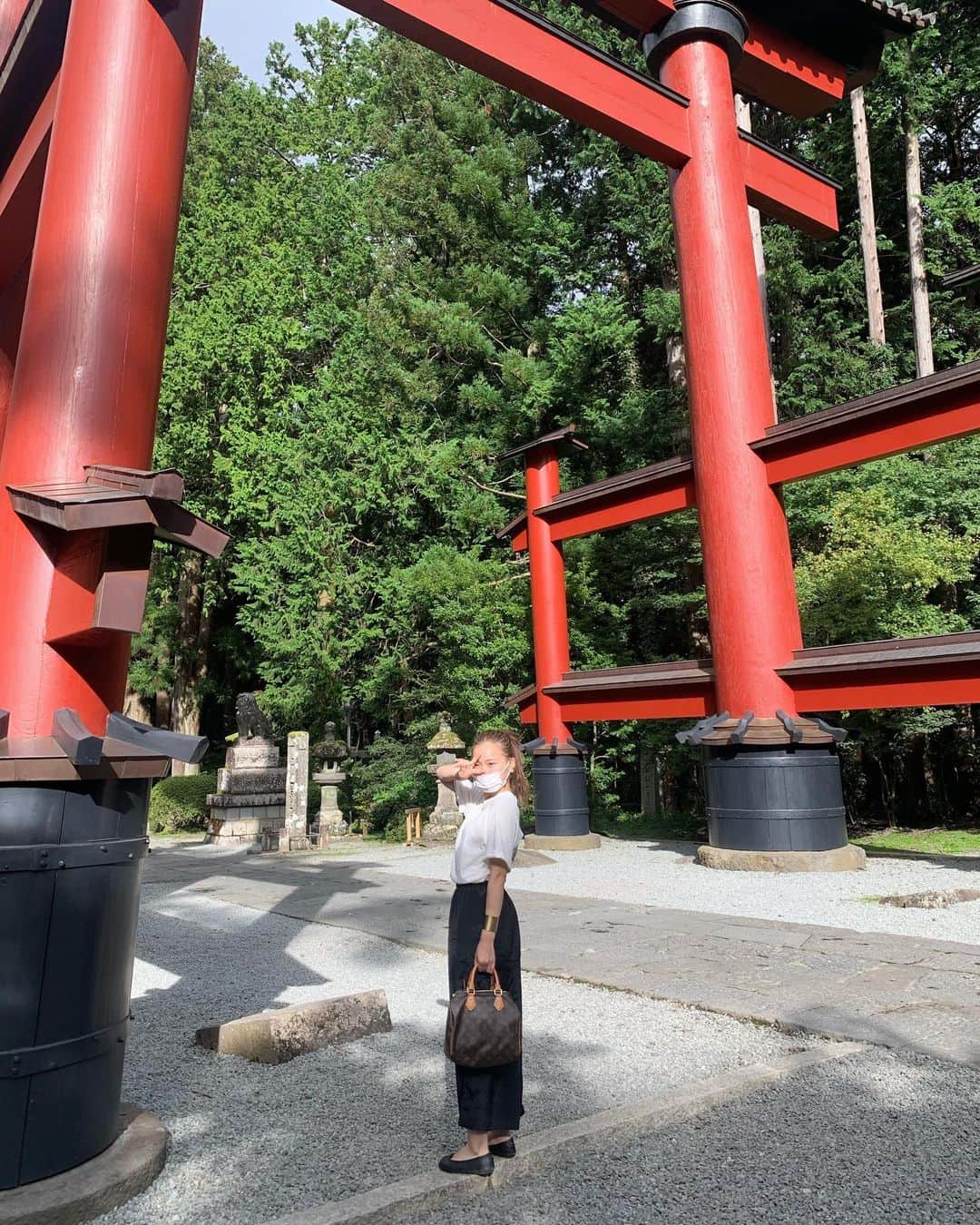 高田茉実さんのインスタグラム写真 - (高田茉実Instagram)「富士山の麓で パワー浴びてきた🌱 skirt.tops/ @lilou__official」9月10日 21時03分 - __mamico