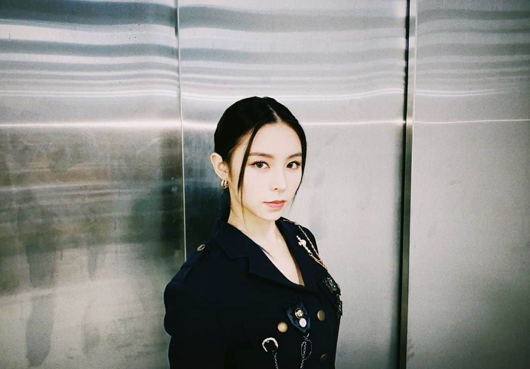 エルキーのインスタグラム：「💋💋」