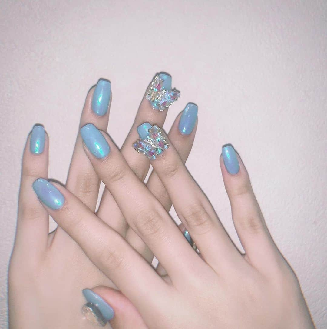 山本姫香さんのインスタグラム写真 - (山本姫香Instagram)「今のネイル💎🎶💖 @rin_nail_rin    #キラキラネイル」9月10日 21時08分 - _himeka0904_