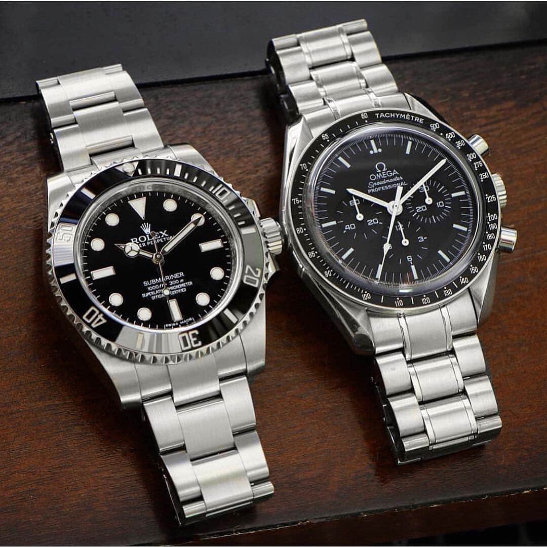 Daily Watchさんのインスタグラム写真 - (Daily WatchInstagram)「Rolex or Omega? Two classic watches that you cannot go wrong with. Rolex Submariner and Omega Speedmaster 👌🏼 Photo by @rolexdiver」9月10日 22時02分 - dailywatch