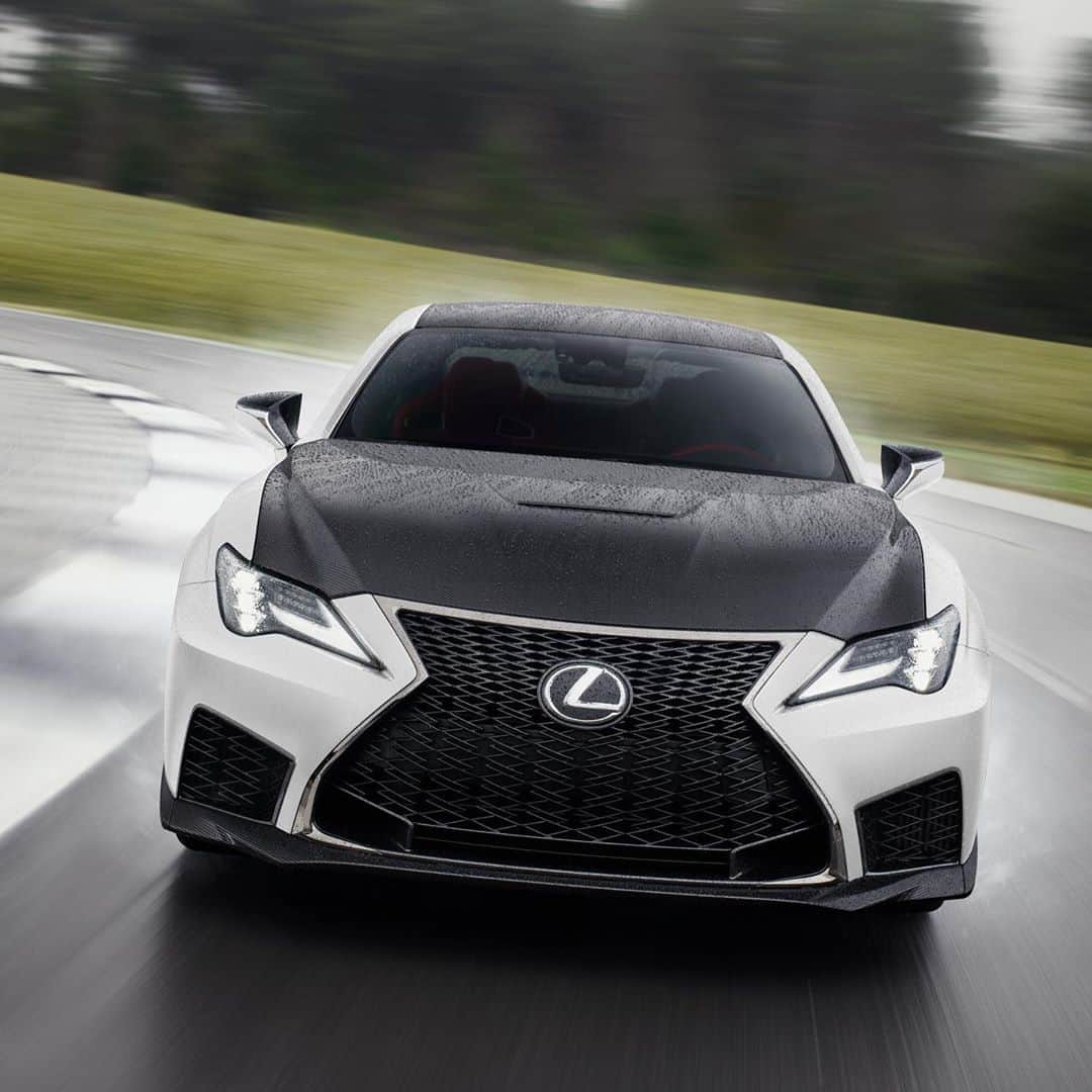 Lexus USAのインスタグラム：「All in the name of “F.” Inspired by the world-renowned “Temple of Speed” in the foothills of Mount Fuji, check out the Lexus RCF Fuji Speedway Edition and the 2021 #LexusRCF. Visit the link in our bio to learn more.」