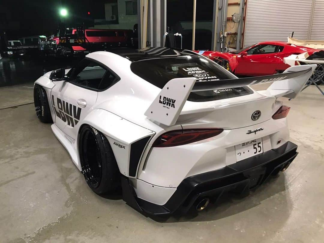 Wataru Katoさんのインスタグラム写真 - (Wataru KatoInstagram)「LBWK  LB★SUPER SIHOUETTE WORKS TOYOTA SUPRA 90😊  @thxandco_kanazawa  @__toyota_supra__  @toyota_jp  @toyotausa  @toyotaracing  @toyota  @libertywalkkato  #libertywalk #toyotasupra #supra #widebody #drift #lbworks #airrexsuspension  #fiexhaust  #yokohamatire  #bride  #ltmw #usa #lbwk #lbperformance #yokohamatire  #toyota #toyotasupra90」9月10日 22時13分 - libertywalkkato