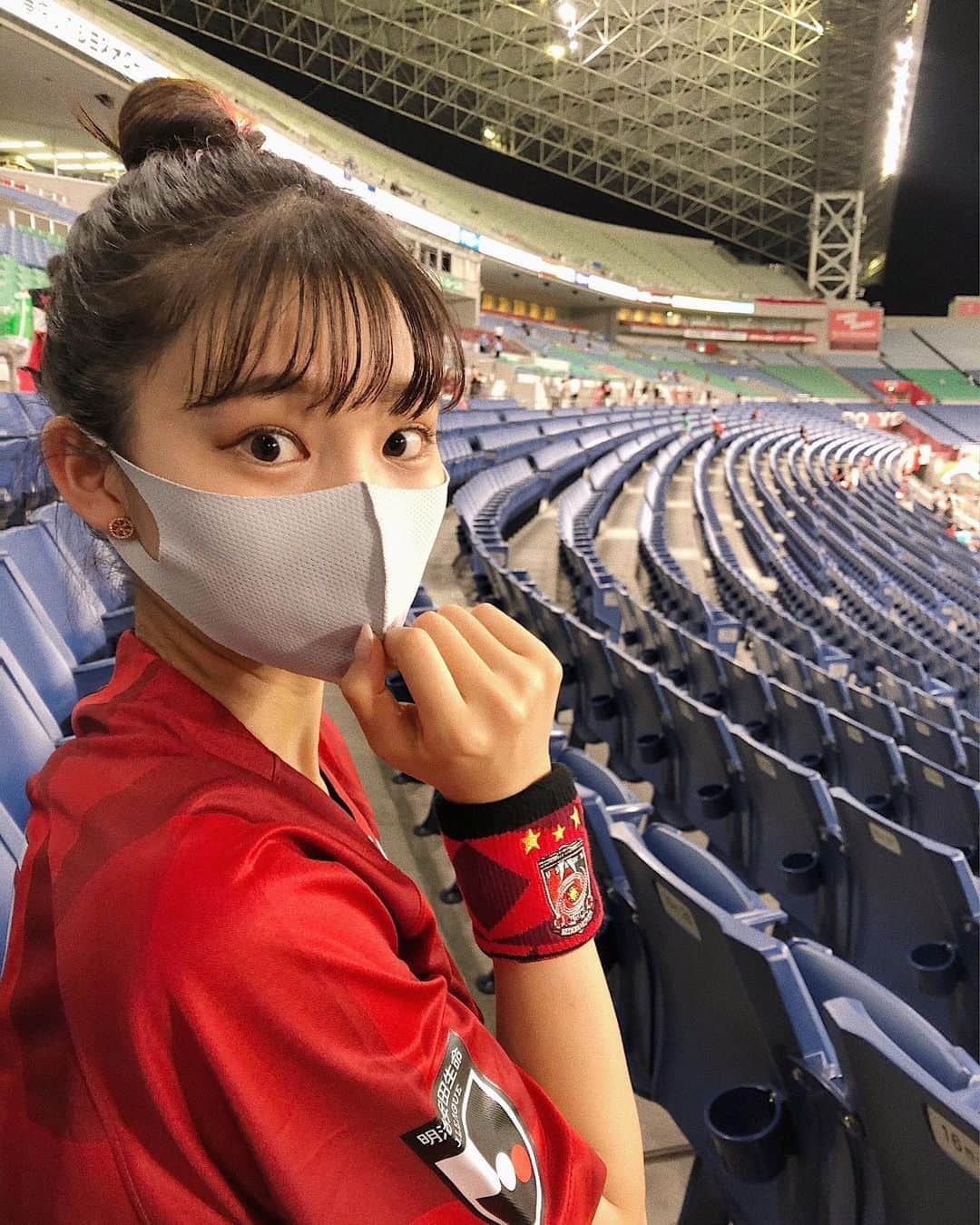 留め金 昼間 マンモス 浦和 レッズ 女子 サポーター Life Scape Jp