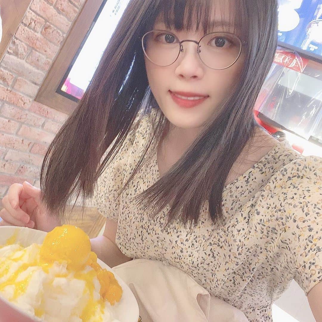 シュアン（施鈺萱）のグルメインスタ