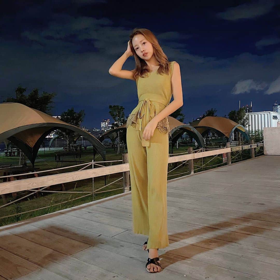 加藤ゆりなのグルメインスタ