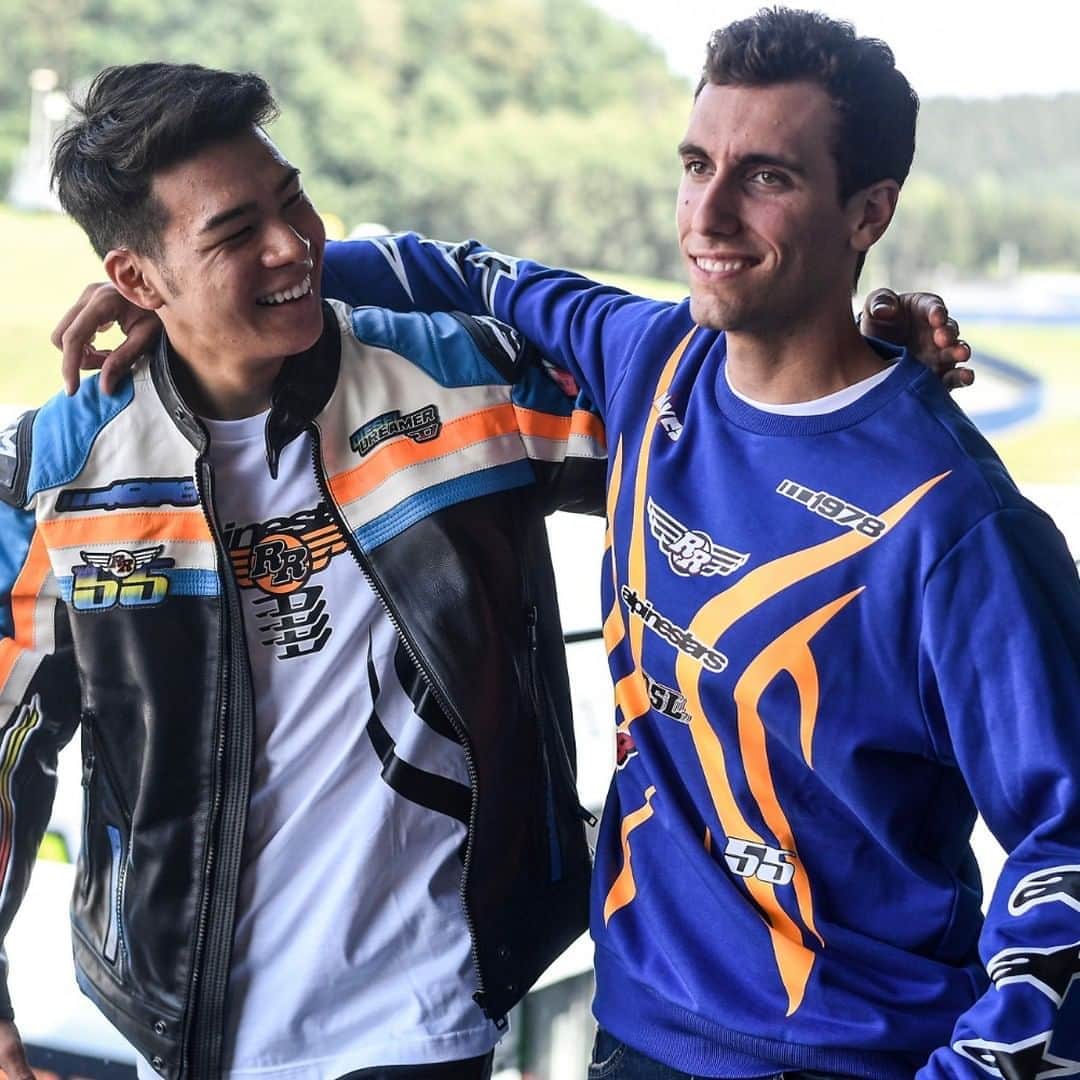 ディーゼルのインスタグラム：「Warm up the engine, people. The riders @alexrins and @takanakagami are here and they’re not alone. Get ready to discover the new #DieselxAlpinestars capsule collection. Designed to take the curves and the straightaways of the track right on your skin. @alpinestars」
