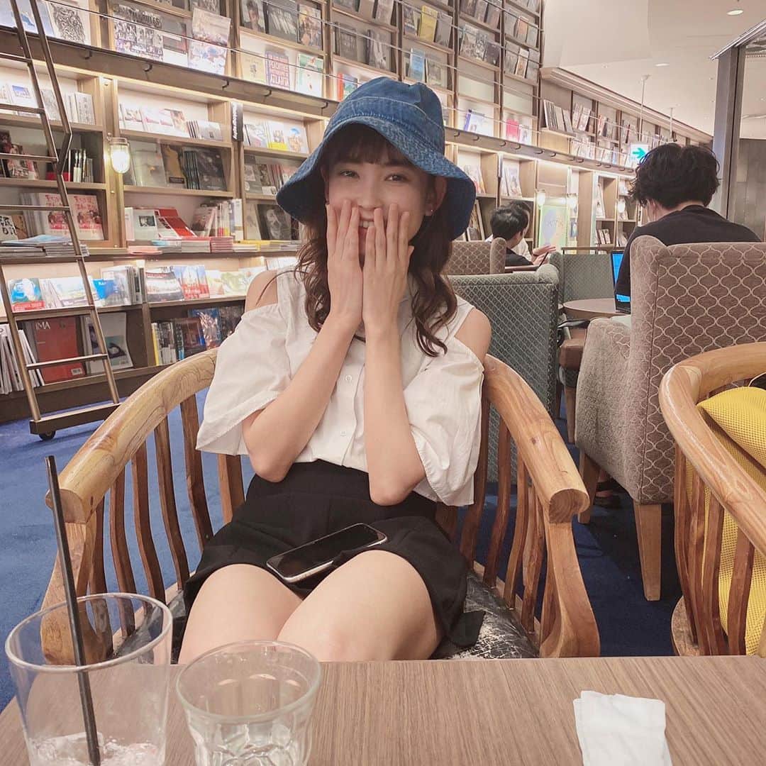 夏海のインスタグラム：「仲良しきみちゃんと ランチ楽しかった❤️   #渋谷　#ランチ　#モデル」