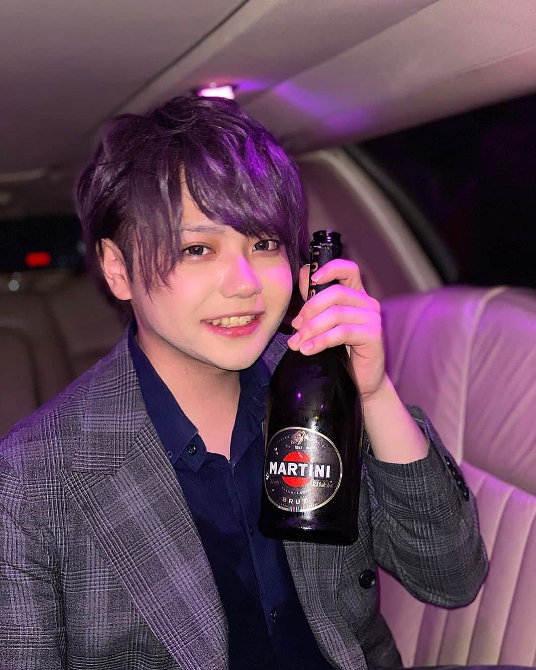 にきぽんのインスタグラム：「シャンパン🍾すき」