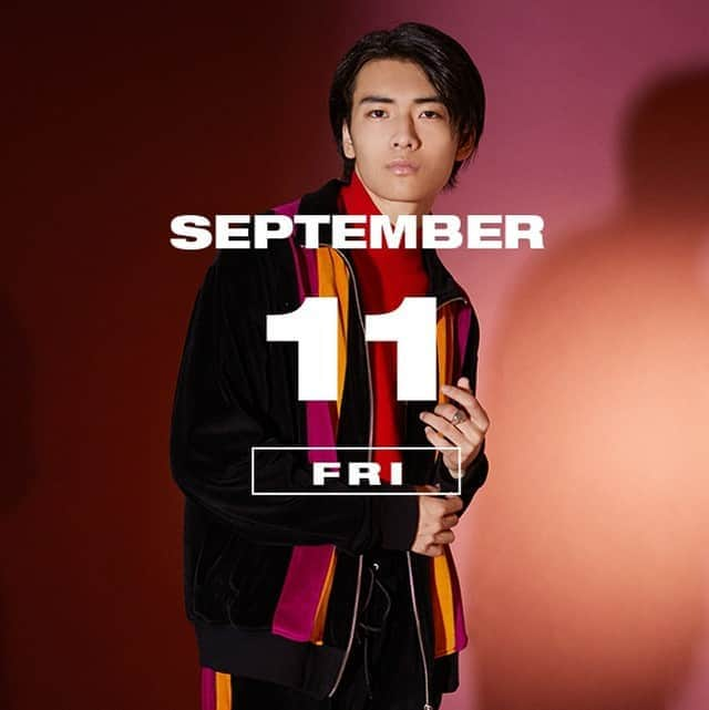 NYLON JAPANさんのインスタグラム写真 - (NYLON JAPANInstagram)「9月11日『カタルーニャの日』。原因は自分にある。の #武藤潤 は、カタルーニャの旗・セニェーラカラーで色取った装いで、センシュアルなムードをまとう。  NYLON.JPでは「365日、毎日がアニバーサリー」をテーマに、ファッショナブルでユニークなスタイリングを毎日提案しているよ！  http://www.nylon.jp/365  MODEL：JUN MUTO（GENIN WA JIBUN NI ARU／SDR） @gnjb_official   #365anniversary #fashion #makeup #bomdiaeauty #style #今日は何の日 #make #nylonjapan #nylonjp #coordinated #coordinates #ootd #outfi #coordinate #photography #beautiful #photooftheday #原因は自分にある 。」9月11日 0時01分 - nylonjapan