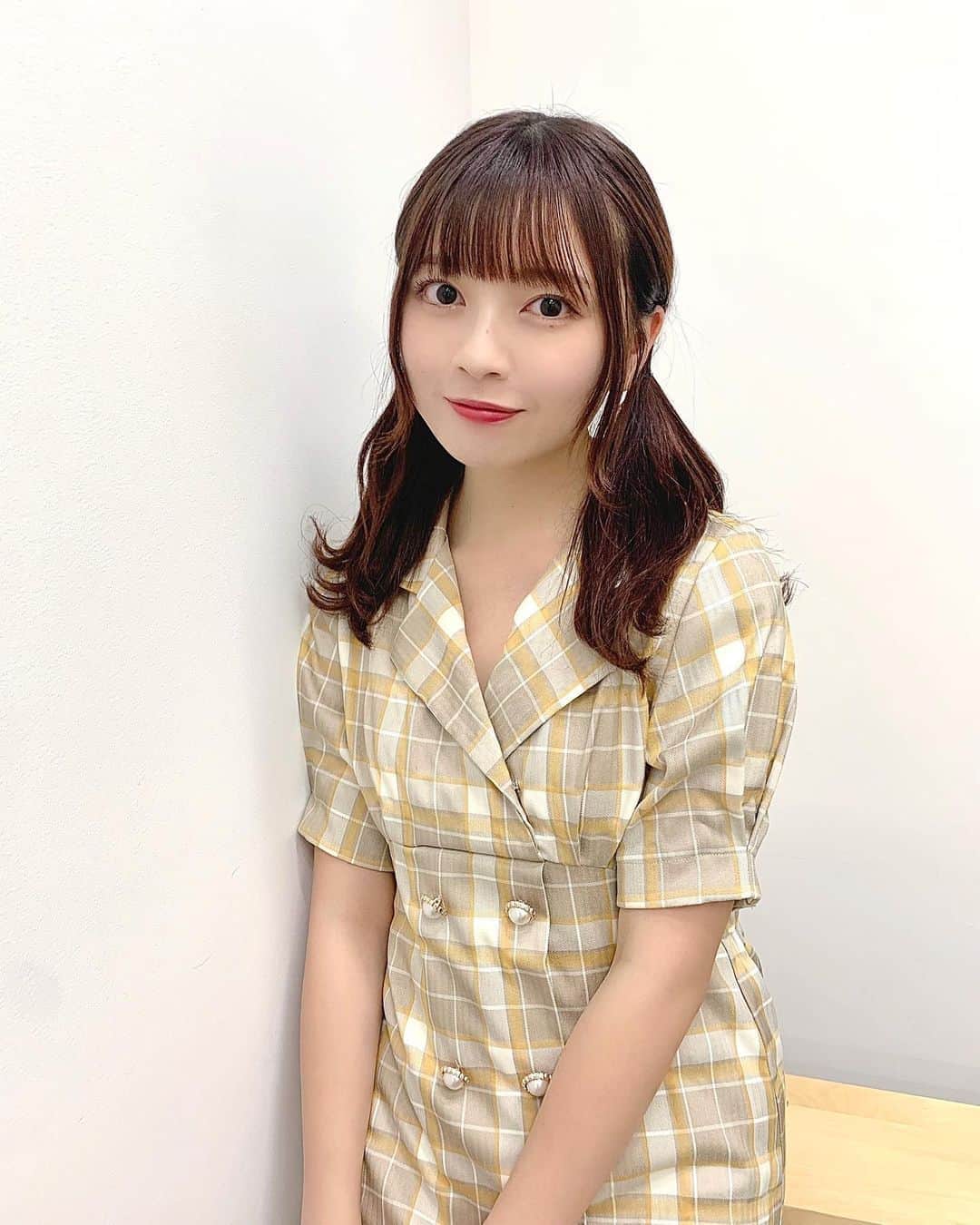 廣川奈々聖のインスタグラム：「きょうは盛りだくさんな日でした☁﻿ 歌上手くなりたい〜 ！﻿ ﻿ これはこの間の生配信のときの私服だよ🌼ツインテ﻿ ﻿ ﻿ ﻿ ☕︎ message in English  How are you doing?﻿ I am going to sing with Ruka on Saturday night.﻿ So I've been practicing my singing for a week!﻿ ﻿ I looking forward to it!﻿ :)❤︎ ﻿ ﻿ ﻿ ﻿ ﻿ #ななせのふく#tittyandco #ツインテールアレンジ#ゆるアレンジ @wasuta.world」