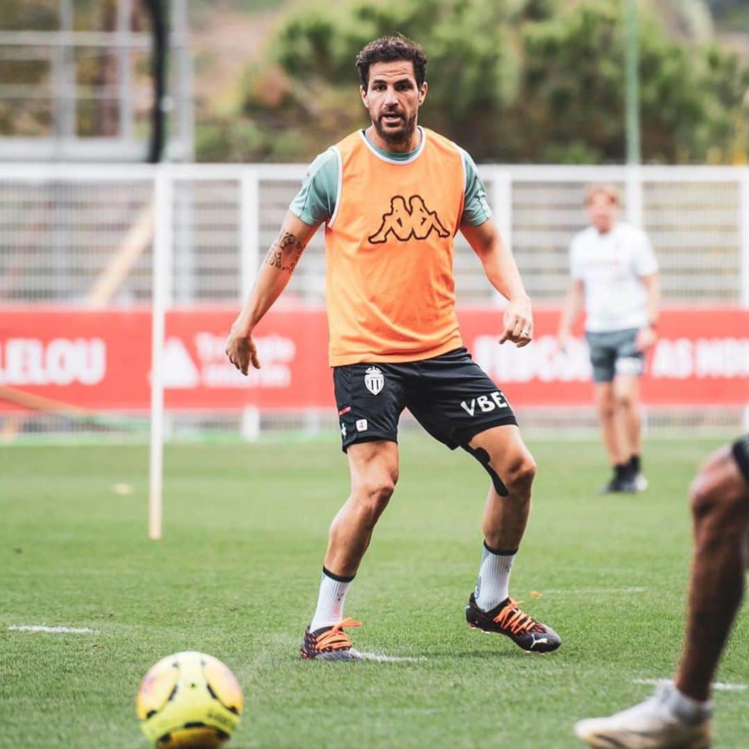 セスク・ファブレガスさんのインスタグラム写真 - (セスク・ファブレガスInstagram)「⚽️😍🔜✔️」9月11日 0時07分 - cescf4bregas