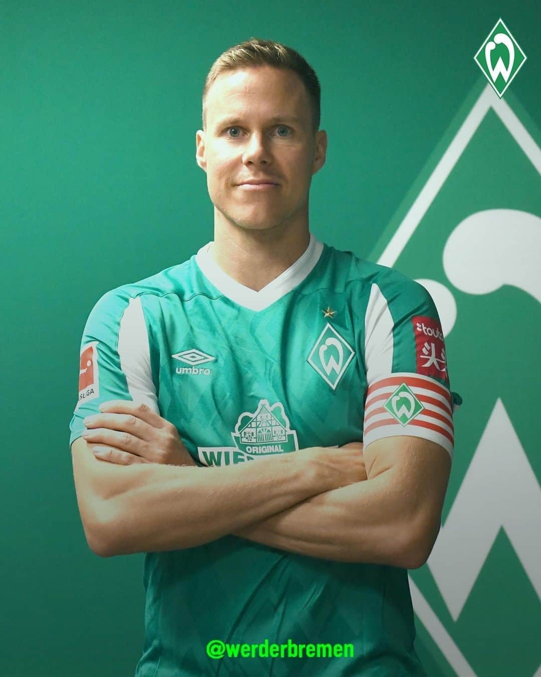 ヴェルダー・ブレーメンさんのインスタグラム写真 - (ヴェルダー・ブレーメンInstagram)「👨‍✈️ 2020/2021  _______ #werder #bremen #svw #moisander #kapitän #capitano #führungsspieler」9月11日 0時25分 - werderbremen