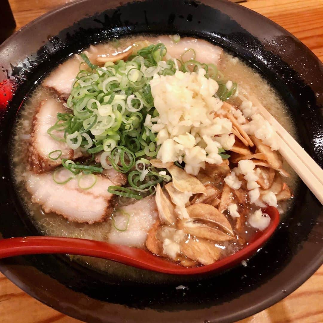 岸田メルのグルメインスタ