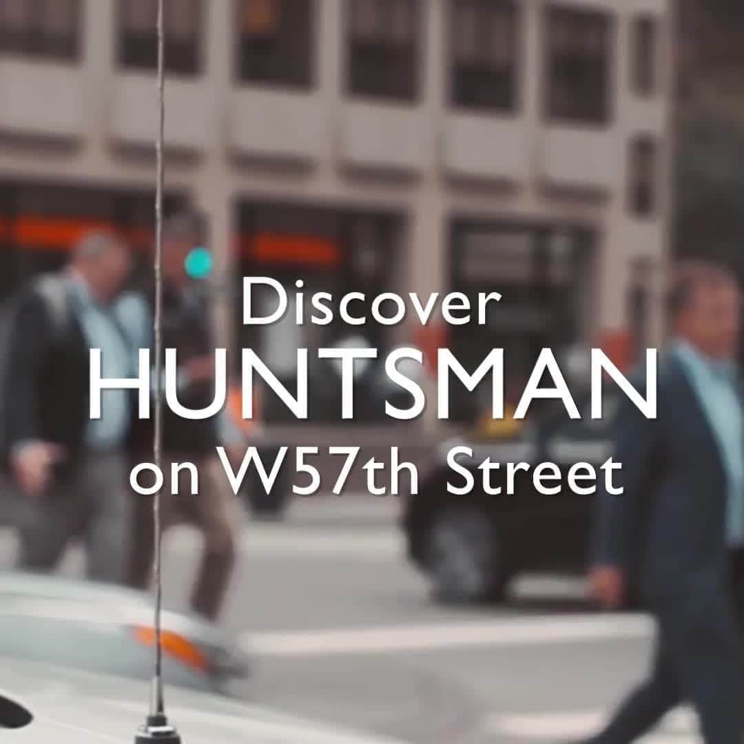 のインスタグラム：「Can't make it to Savile Row? Visit us at our second home at W57th Street New York. A 2,030 square foot pied-à-terre dedicated entirely to fulfilling the needs of our American clients. Connect with one of our US team live on the Huntsman website to book your appointment. Follow the link in bio⁠ ⁠ #huntsmannewyork #newyork #tailoring #bespoke #tailoring #bespoketailoring #sartorial #tailormade #huntsmansavilerow」