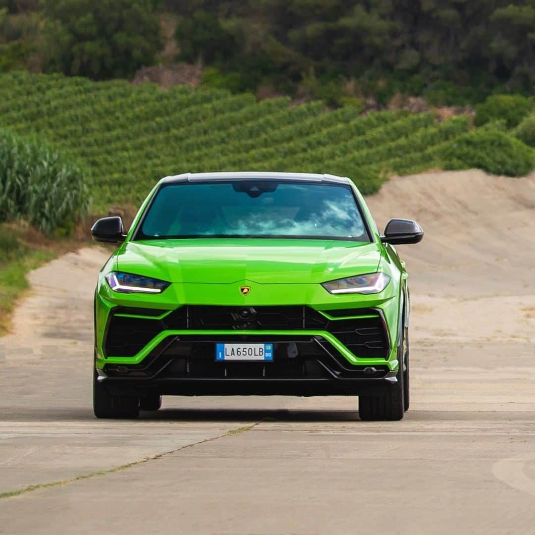 ランボルギーニのインスタグラム：「Phenomenal comes in many shades.  Which of these stunning Urus' best suit your personality?   #Lamborghini #Urus #UnlockAnyRoad」