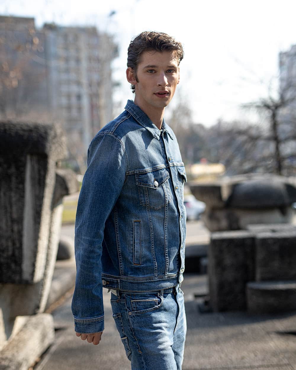 ケアレーベルのインスタグラム：「It's time to move on, next season is waiting for us!⁣ ⁣ #carelabel #denimlovers #denimstory #denimaddiction」