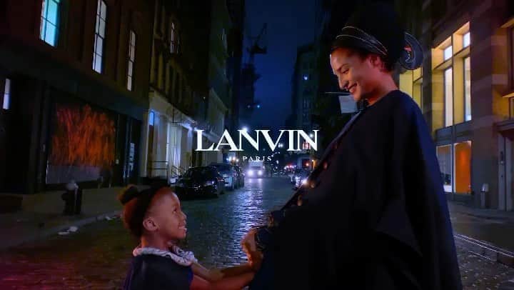 ランバンのインスタグラム：「“La Mère et L’enfant”.」