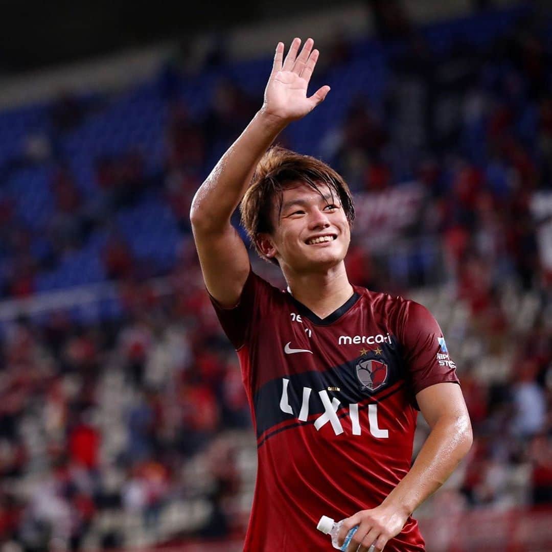 上田綺世のインスタグラム：「次節も勝ちましょう！ テレビの前で応援してください📣  点取りたい。 #antlers #jリーグ #上田綺世」
