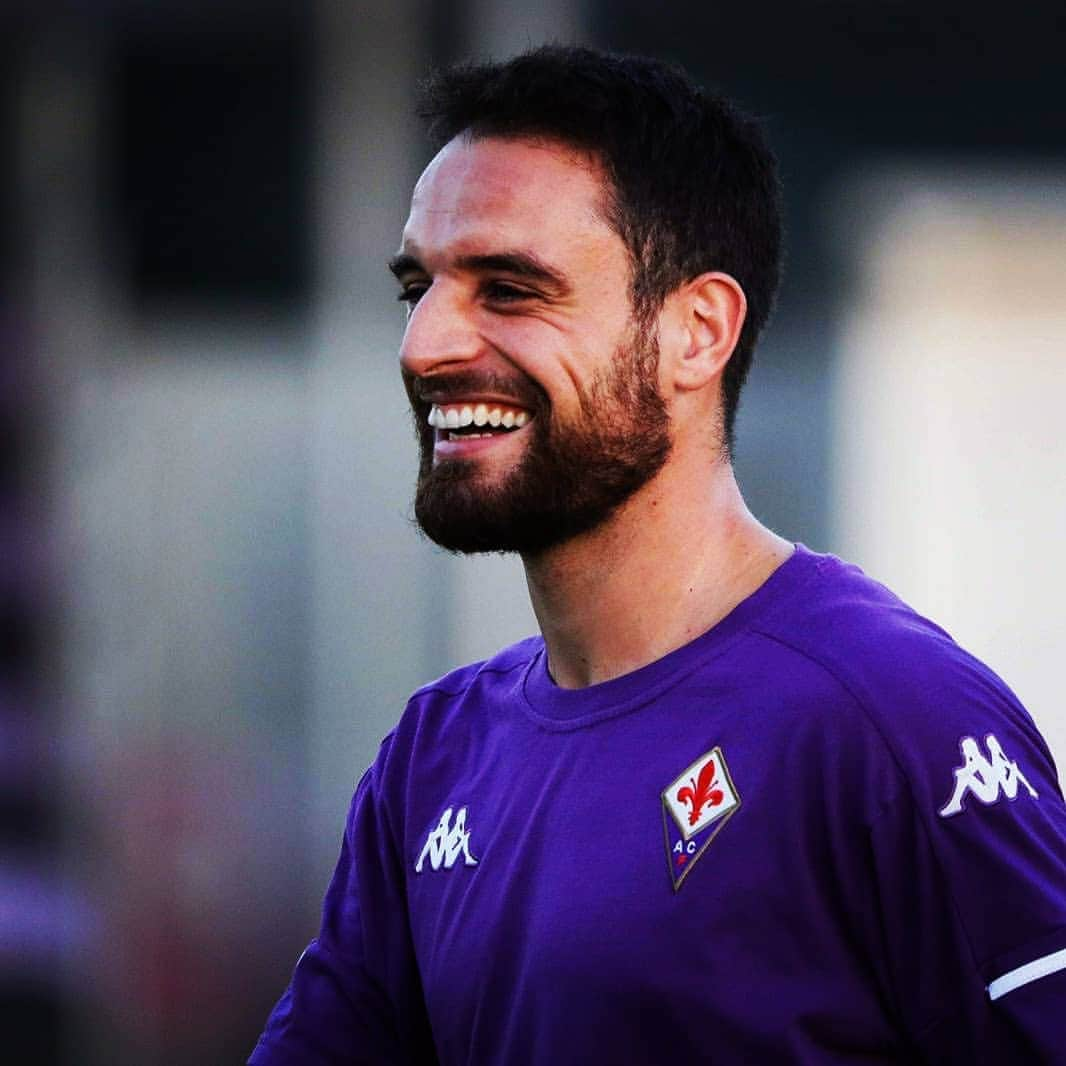 ACFフィオレンティーナさんのインスタグラム写真 - (ACFフィオレンティーナInstagram)「First day at the office 😄 Ecco Jack! ⚜️  #ForzaViola 💜 #Fiorentina #Bonaventura」9月11日 2時03分 - acffiorentina