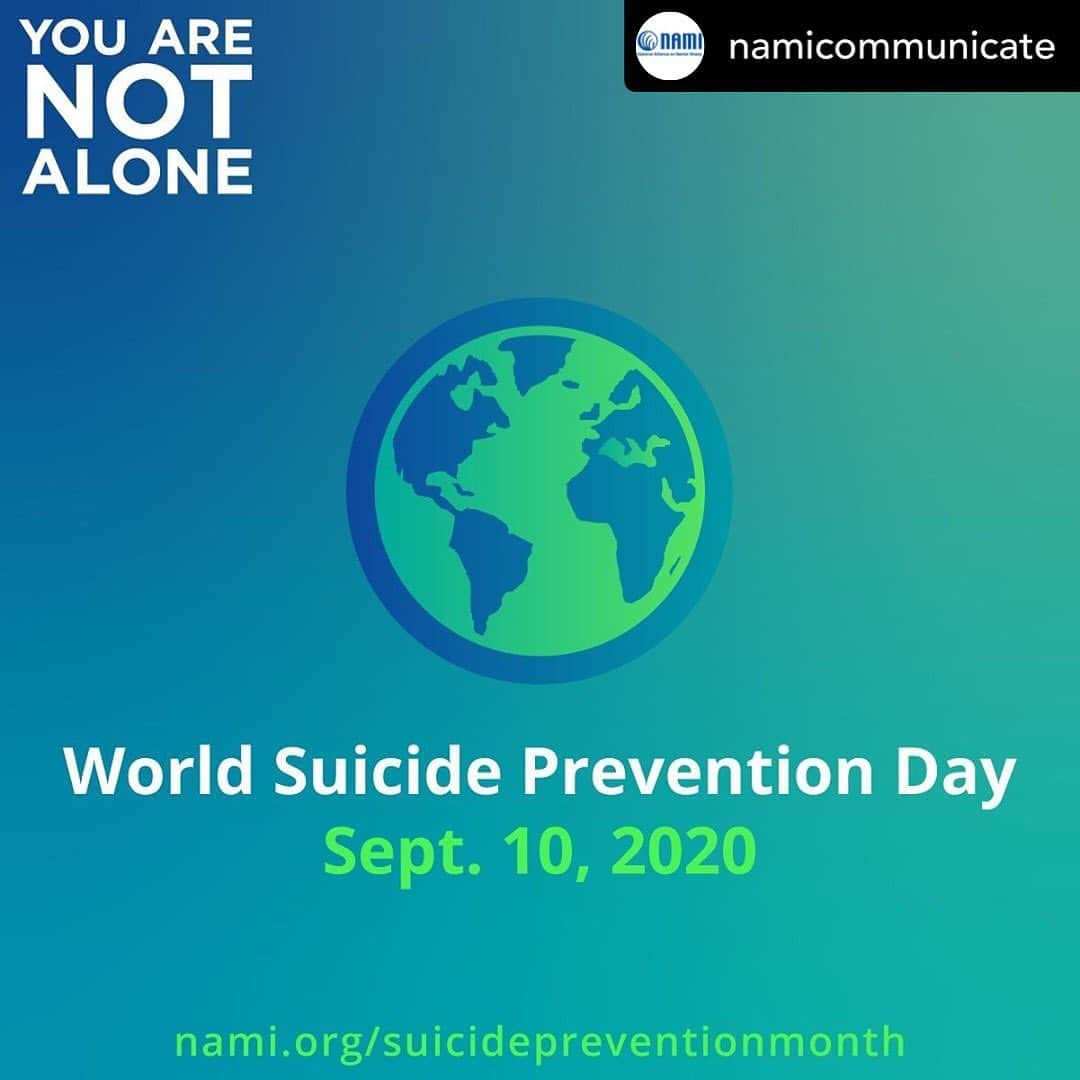 クラーク・グレッグさんのインスタグラム写真 - (クラーク・グレッグInstagram)「You are not alone.  Repost: @namicommunicate If you are struggling with thoughts of suicide, please reach out to the National Suicide Prevention Lifeline @800273TALK (8255) or text "NAMI" to 741741. Help is available.」9月11日 2時19分 - clarkgregg